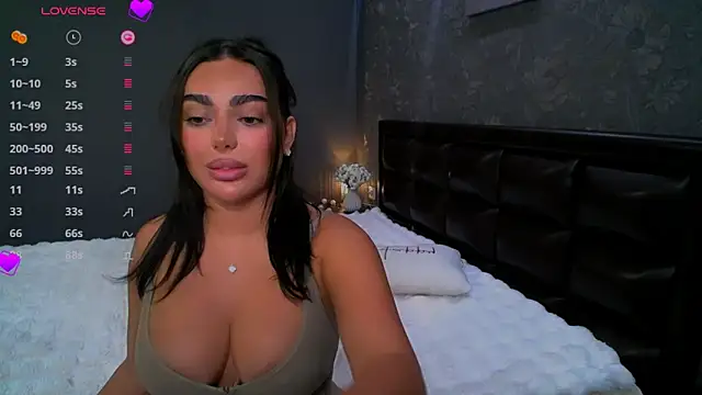 babyleilaa online show from 09-17-25, 04:09