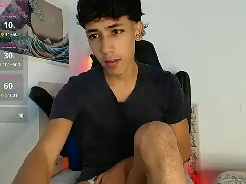 Snapshot of Ostin18hot chatting on 02-11-26, 03:39 Ostin18hot online show from 02-11-26, 03:39