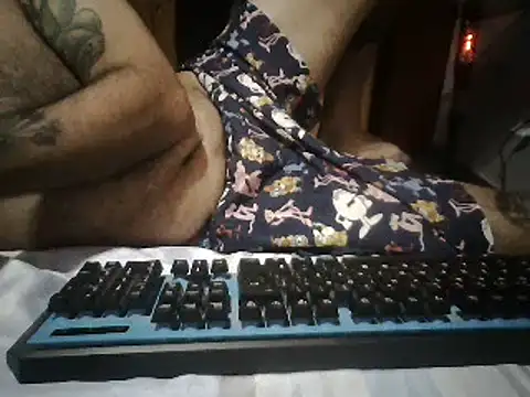 Luchi pijagorda online show from 02-19-25, 04:44