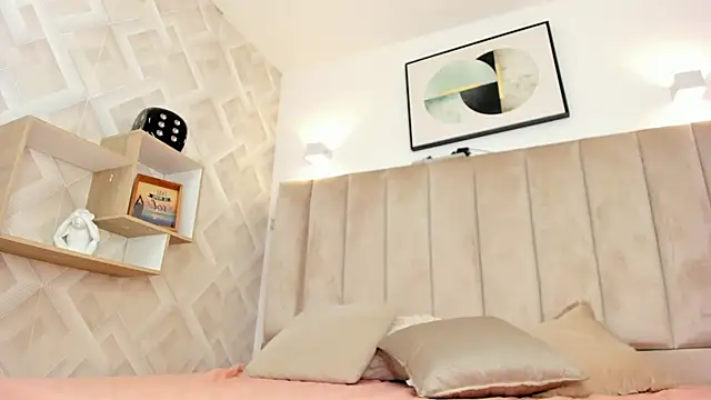 Snapshot of Anniie_Queen chatting on 02-08-26, 03:04 Anniie Queen online show from 02-08-26, 03:04