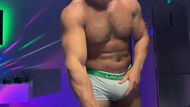 KarlosRichi online show from 10-27-25, 05:47