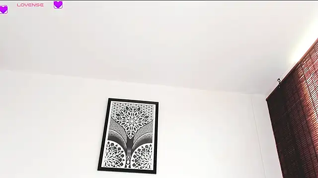 VeronicaTonu online show from 05-23-26, 08:41
