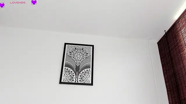 VeronicaTonu online show from 04-19-26, 03:02