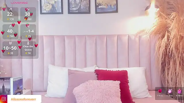 Snapshot of Alisson__Thompson chatting on 11-07-25, 08:24 Alisson Thompson online show from 11-07-25, 08:24