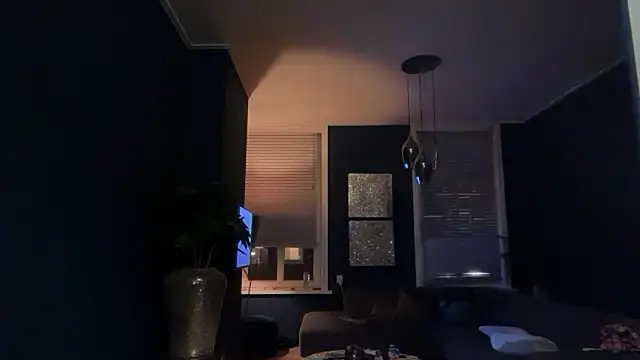 Snapshot of Its_MadameGaby chatting on 02-21-26, 09:50 Its MadameGaby online show from 02-21-26, 09:50