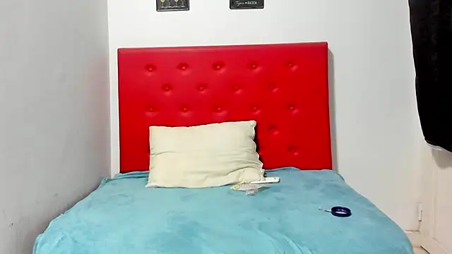 Snapshot of brenda_sofia2 chatting on 03-06-25, 10:26 brenda sofia2 online show from 03-06-25, 10:26