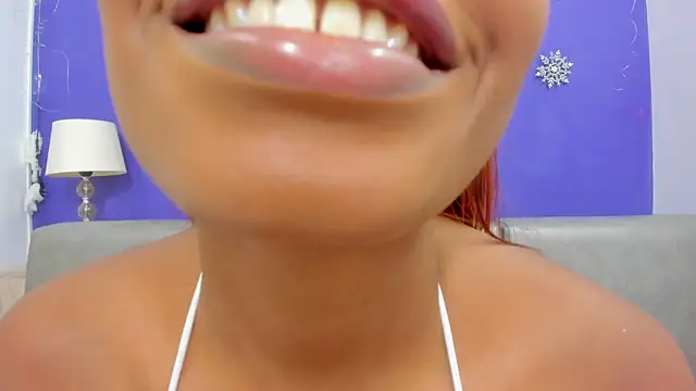 Snapshot of ShantalGomes chatting on 06-09-26, 08:10 ShantalGomes online show from 06-09-26, 08:10