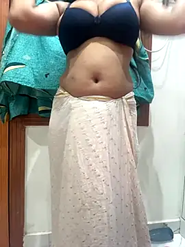 Snapshot of AASHI66 chatting on 11-01-25, 05:29 AASHI66 online show from 11-01-25, 05:29