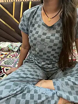 Snapshot of AASHI66 chatting on 07-31-26, 06:38 AASHI66 online show from 07-31-26, 06:38
