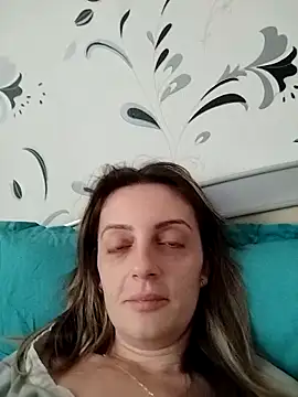 SophyGirl online show from 12-19-25, 01:02