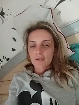 SophyGirl online show from 09-30-25, 11:49