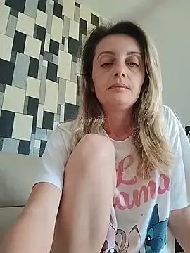 SophyGirl online show from 05-31-26, 05:46