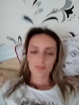 SophyGirl online show from 04-19-26, 01:34