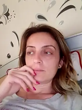 SophyGirl online show from 02-12-25, 12:44