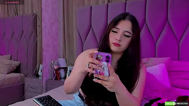 JennyFerguson online show from 09-19-25, 06:12