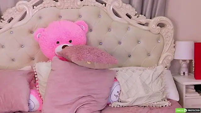 JennyFerguson online show from 04-07-26, 06:43