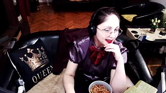 Snapshot of Imperatriza chatting on 04-21-26, 01:42 Imperatriza online show from 04-21-26, 01:42