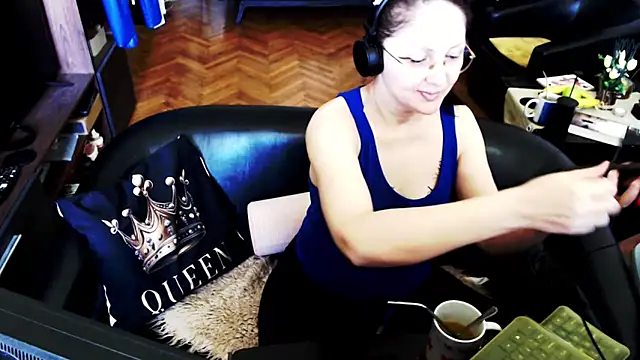 Snapshot of Imperatriza chatting on 05-08-26, 08:07 Imperatriza online show from 05-08-26, 08:07