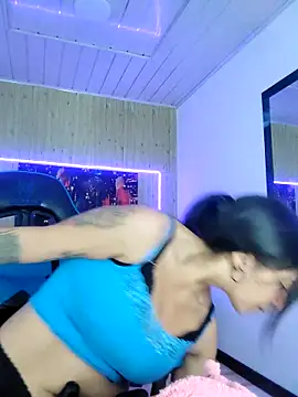 Snapshot of angelie_3 chatting on 03-12-25, 03:46 angelie 3 online show from 03-12-25, 03:46