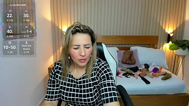 luciana ballesteros  online show from 06-15-26, 12:05