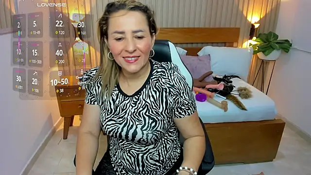 luciana ballesteros  online show from 05-28-26, 12:00
