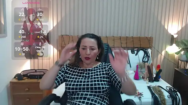 luciana ballesteros  online show from 12-01-25, 01:01