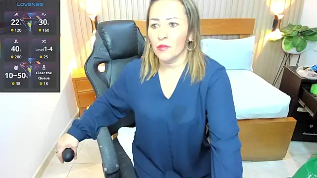 luciana ballesteros  online show from 03-04-26, 12:13