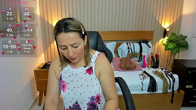 luciana ballesteros  online show from 02-10-26, 12:37