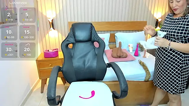 luciana ballesteros  online show from 03-23-26, 12:05