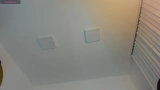 FaloonRoussel online show from 09-19-25, 06:01