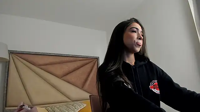 FaloonRoussel online show from 11-21-25, 12:20