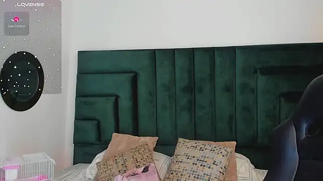 FaloonRoussel online show from 11-07-25, 06:12