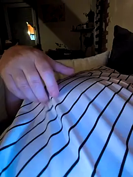 poussychats online show from 10-29-25, 08:41