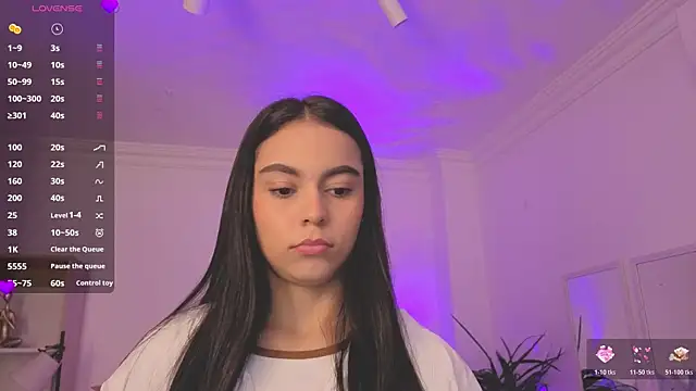 Snapshot of Aleejaa__ chatting on 06-19-26, 11:16 Aleejaa online show from 06-19-26, 11:16