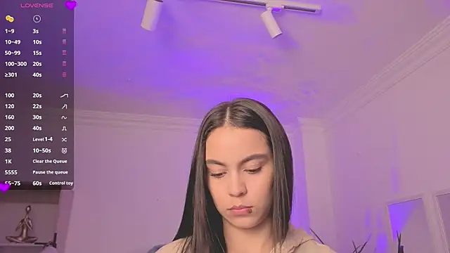 Snapshot of Aleejaa__ chatting on 04-28-26, 11:25 Aleejaa online show from 04-28-26, 11:25