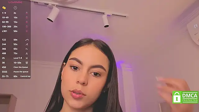 Aleejaa   online show from 09-29-25, 11:49