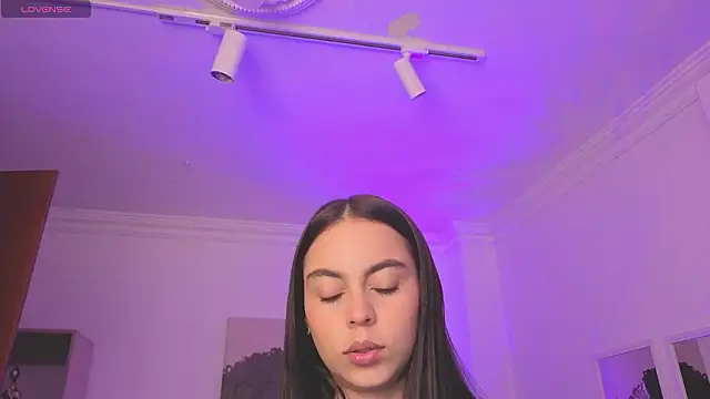 Aleejaa   online show from 03-12-26, 11:25