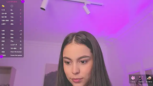 Aleejaa   online show from 11-18-25, 11:46