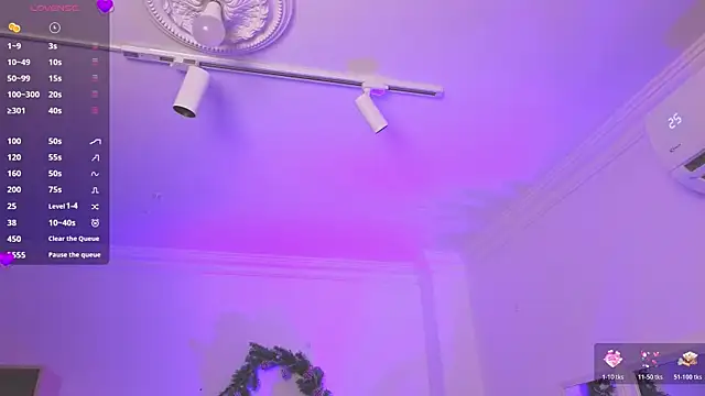 Aleejaa   online show from 12-19-25, 11:23