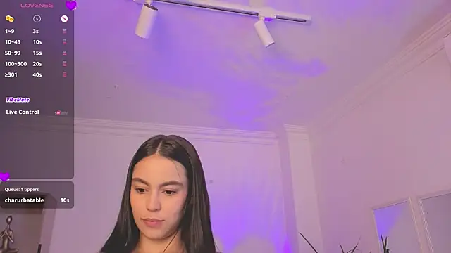 Snapshot of Aleejaa__ chatting on 04-21-26, 11:39 Aleejaa online show from 04-21-26, 11:39