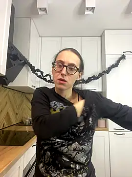 MartiniiSelenna online show from 10-25-25, 05:50