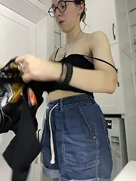 MartiniiSelenna online show from 06-30-26, 06:02