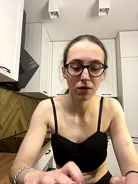 MartiniiSelenna online show from 11-06-25, 06:39