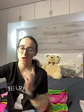 MartiniiSelenna online show from 06-11-26, 05:59