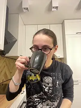 MartiniiSelenna online show from 10-17-25, 05:55