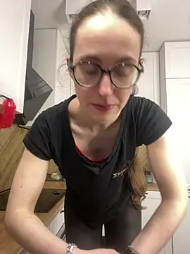MartiniiSelenna online show from 04-21-26, 05:47