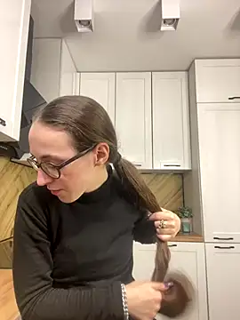 MartiniiSelenna online show from 11-04-25, 06:50