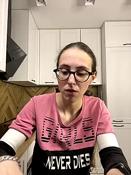 MartiniiSelenna online show from 09-20-25, 05:56