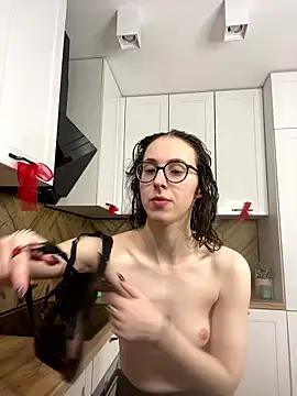 MartiniiSelenna online show from 01-13-26, 07:01