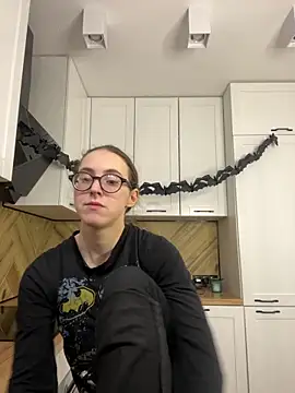 MartiniiSelenna online show from 10-24-25, 05:39